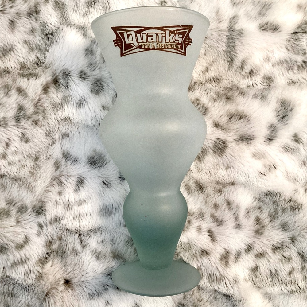 STAR TREK Quarks Bar Glass